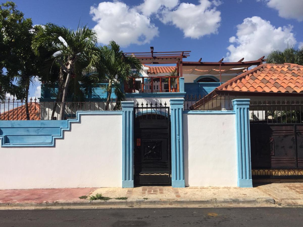 Casa Coral B&B Ла Романа Екстериор снимка
