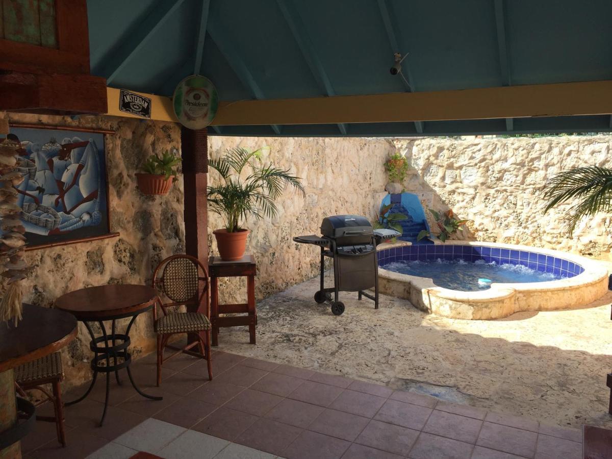 Casa Coral B&B Ла Романа Екстериор снимка